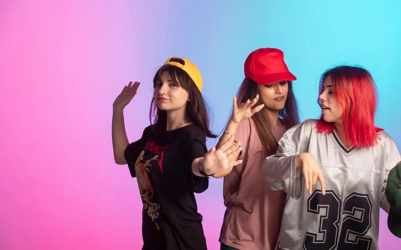 K-pop a polska młodzież: jak azjatycka muzyka wpływa na trendy lifestyle’owe?