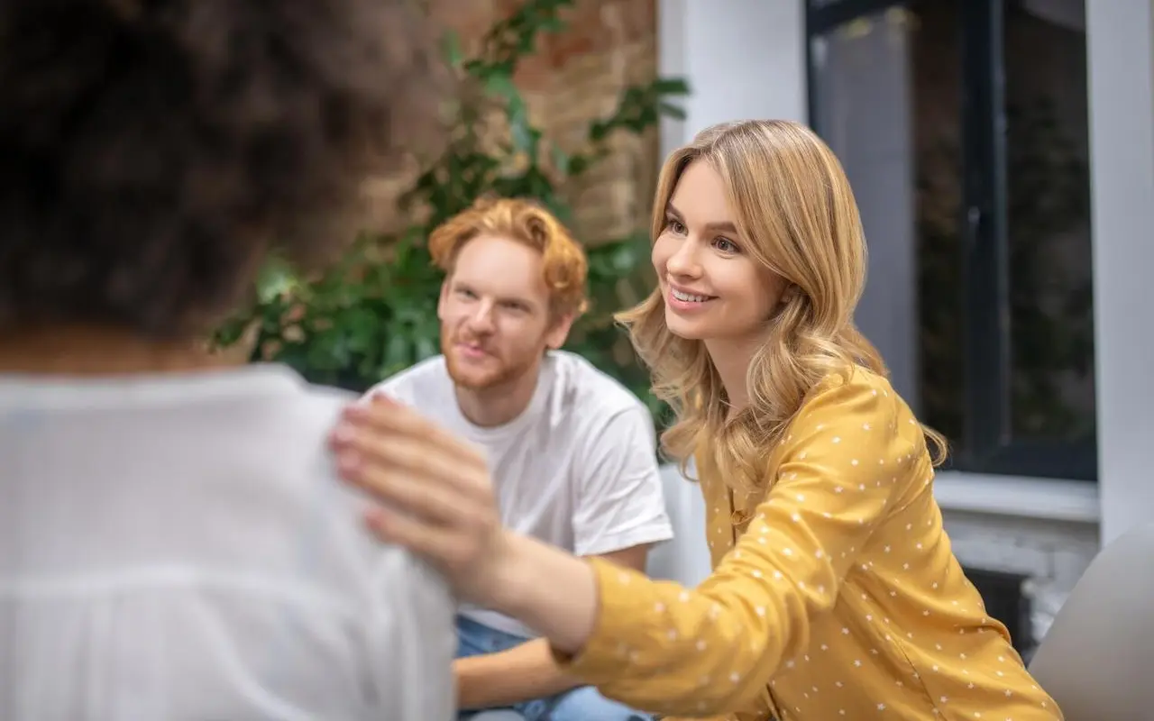Sposoby na wprowadzenie większej uważności w relacje z bliskimi